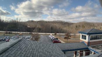 Weather camera view of Wrigley Elementary School.