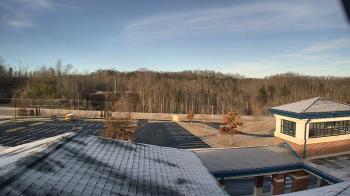 Weather camera view of Wrigley Elementary School.