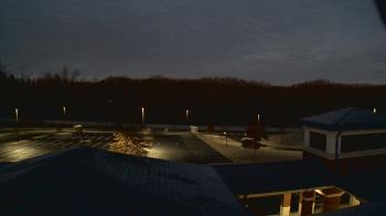 Weather camera view of Wrigley Elementary School.