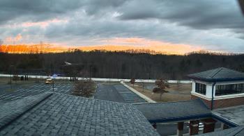 Weather camera view of Wrigley Elementary School.