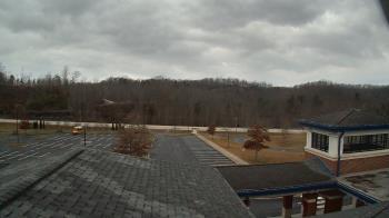 Weather camera view of Wrigley Elementary School.