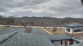 Weather camera view of Wrigley Elementary School.