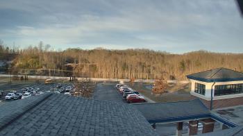 Weather camera view of Wrigley Elementary School.