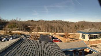 Weather camera view of Wrigley Elementary School.