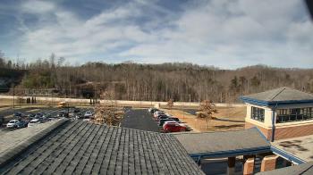 Weather camera view of Wrigley Elementary School.