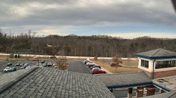 Weather camera view of Wrigley Elementary School.