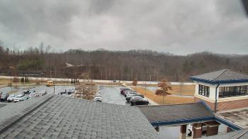 Weather camera view of Wrigley Elementary School.