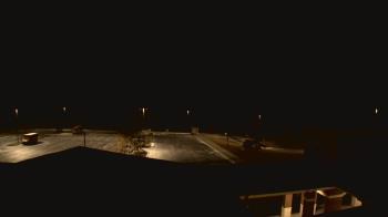 Weather camera view of Wrigley Elementary School.