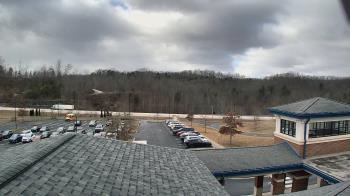 Weather camera view of Wrigley Elementary School.