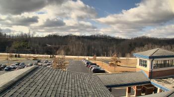 Weather camera view of Wrigley Elementary School.