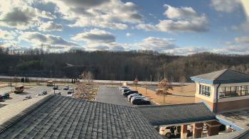 Weather camera view of Wrigley Elementary School.