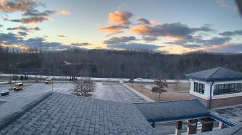 Weather camera view of Wrigley Elementary School.