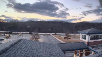 Weather camera view of Wrigley Elementary School.