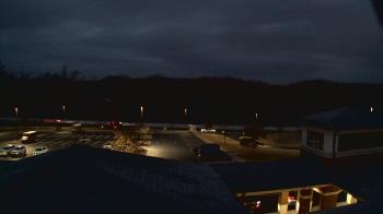 Weather camera view of Wrigley Elementary School.