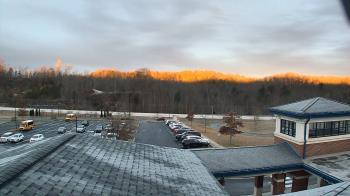 Weather camera view of Wrigley Elementary School.