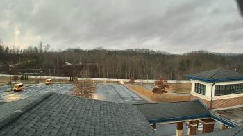 Weather camera view of Wrigley Elementary School.