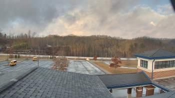 Weather camera view of Wrigley Elementary School.