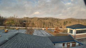 Weather camera view of Wrigley Elementary School.