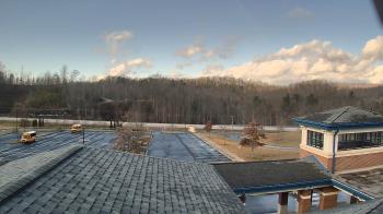 Weather camera view of Wrigley Elementary School.