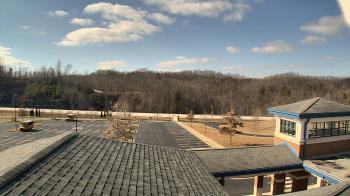 Weather camera view of Wrigley Elementary School.