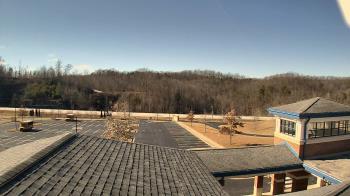 Weather camera view of Wrigley Elementary School.