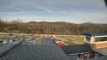 Weather camera view of Wrigley Elementary School.