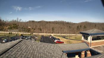 Weather camera view of Wrigley Elementary School.