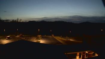 Weather camera view of Wrigley Elementary School.