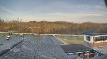 Weather camera view of Wrigley Elementary School.