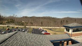 Weather camera view of Wrigley Elementary School.