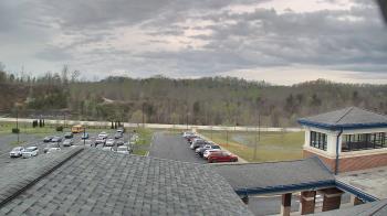 Weather camera view of Wrigley Elementary School.