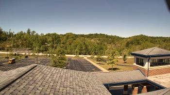 Weather camera view of Wrigley Elementary School.