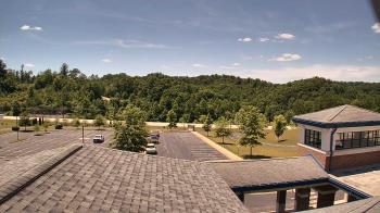 Weather camera view of Wrigley Elementary School.