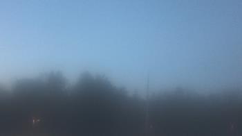 Weather camera view of Claypit Hill Elementary School.