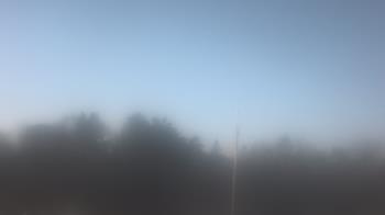 Weather camera view of Claypit Hill Elementary School.