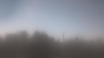 Weather camera view of Claypit Hill Elementary School.