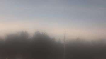 Weather camera view of Claypit Hill Elementary School.