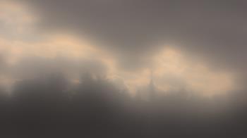 Weather camera view of Claypit Hill Elementary School.