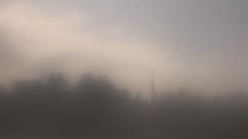 Weather camera view of Claypit Hill Elementary School.