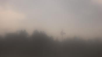 Weather camera view of Claypit Hill Elementary School.