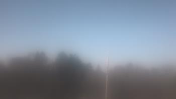 Weather camera view of Claypit Hill Elementary School.