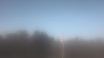 Weather camera view of Claypit Hill Elementary School.