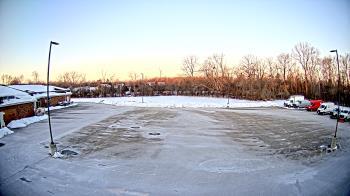 Weather camera view of Zion Public School District 6.