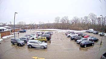 Weather camera view of Zion Public School District 6.