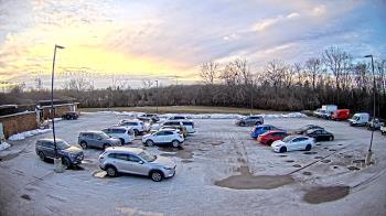 Weather camera view of Zion Public School District 6.