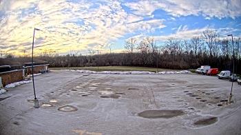 Weather camera view of Zion Public School District 6.