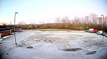 Weather camera view of Zion Public School District 6.