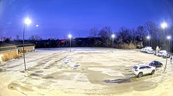 Weather camera view of Zion Public School District 6.