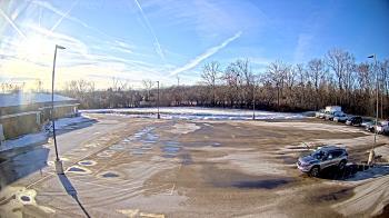 Weather camera view of Zion Public School District 6.