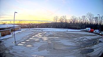 Weather camera view of Zion Public School District 6.